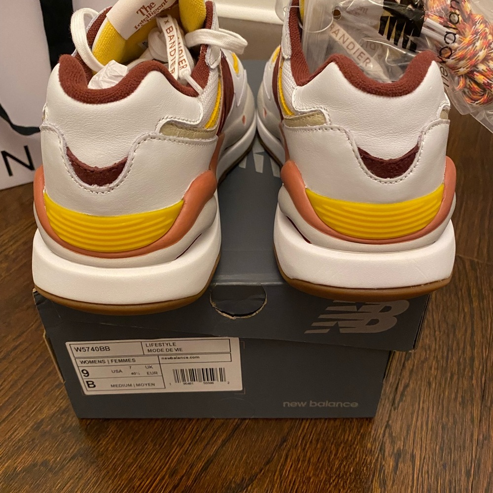 ✨SOLD!New Balance X Bandier 57/40✨ - Picture 7 of 12